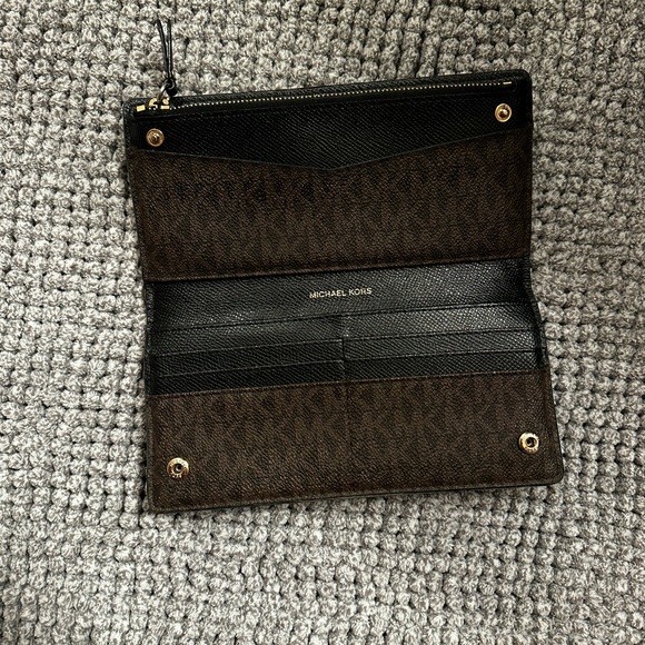 Michael Kore wallet - Picture 5 of 7